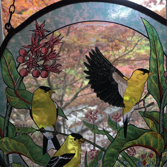 Vintage American Finch Glass Suncatcher Made in Canada - Picture 5 of 9
